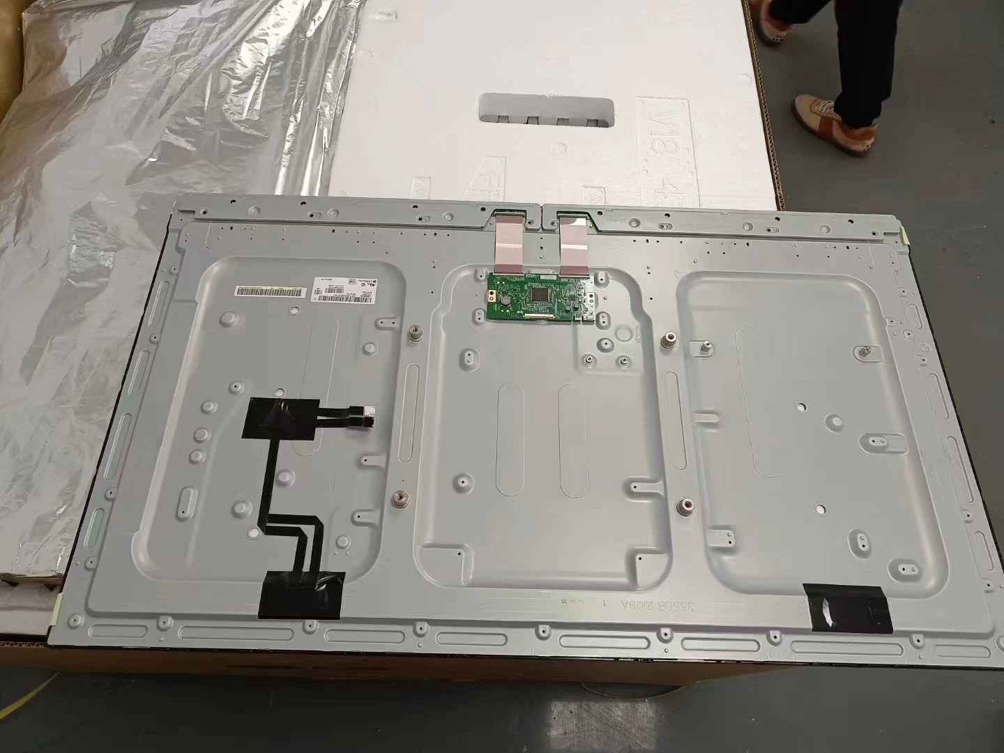 Original LG LD430EQE-FQA1 Screen 43" 3840*2160 LD430EQE-FQA1 Display