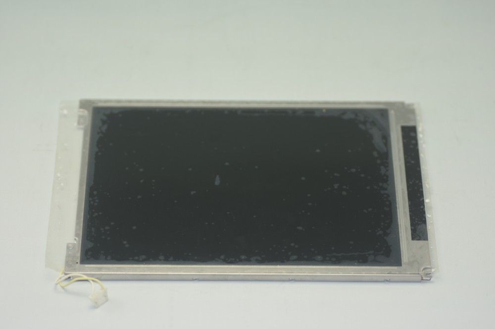 Original LM100SS1T522 SHARP Screen 10" 800*600 LM100SS1T522 Display