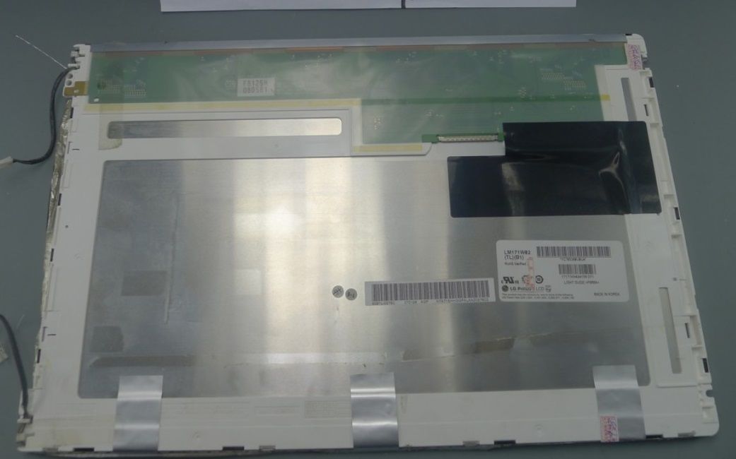 Original LG LM171W02-TLB2 Screen 17.1" 1440×900 LM171W02-TLB2 Display
