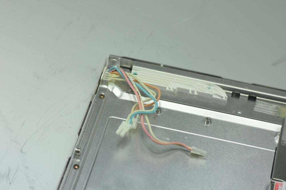Original LQ181E1LW31 SHAPP Screen 18.1" 1280×1024 LQ181E1LW31 Display